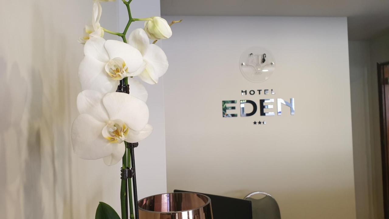 Hotel Eden Luso  Buitenkant foto